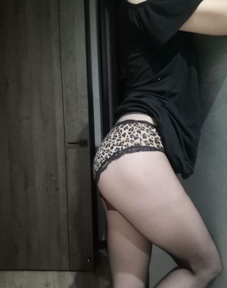 他的汗液
