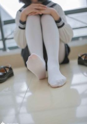 年轻秘书