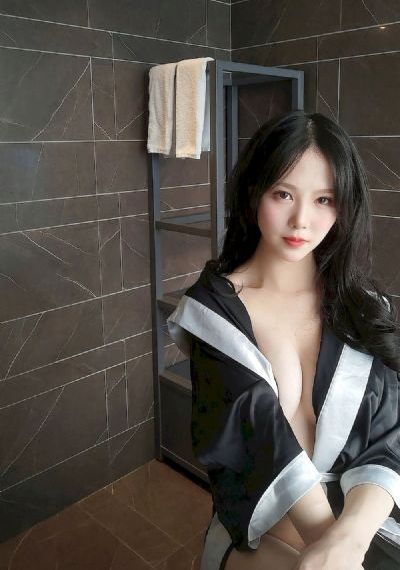 隔壁的女孩4