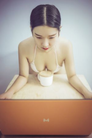 空姐在线观看