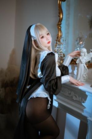 女特工